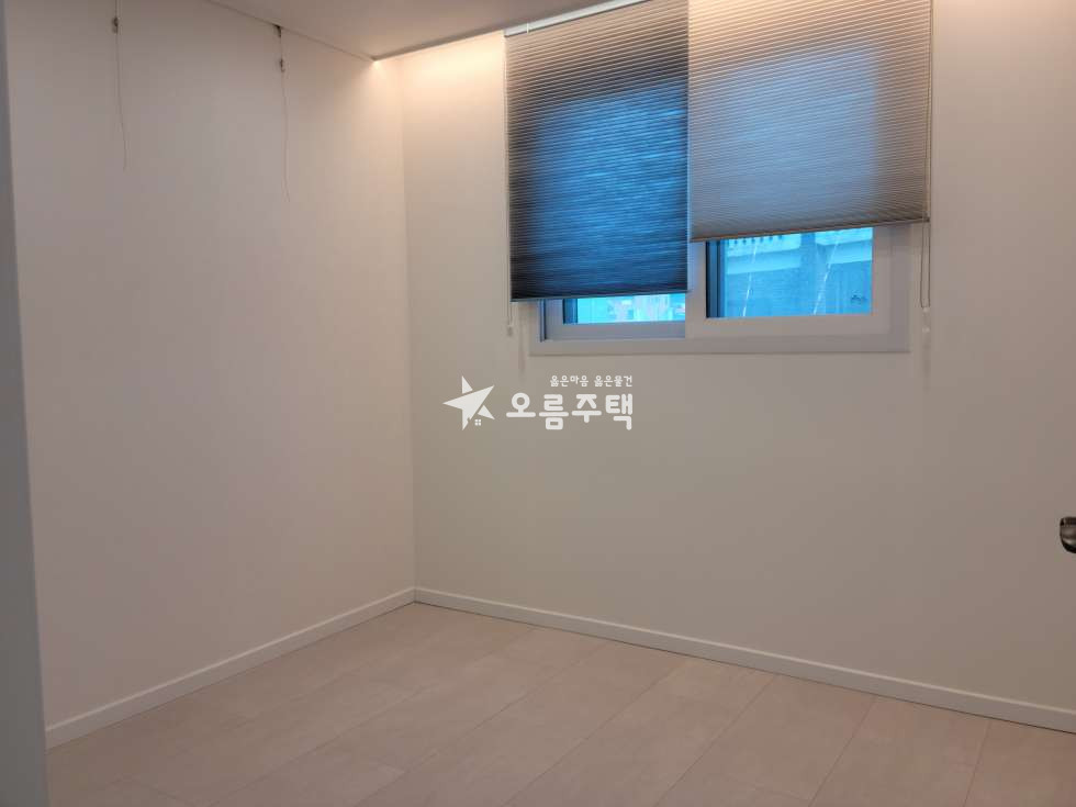 경기 용인처인구 고림동 고림동 타운하우스 구조 대형테라스가 있는 인테리어 완벽한 4룸 분양 매물번호 16922 사진 4