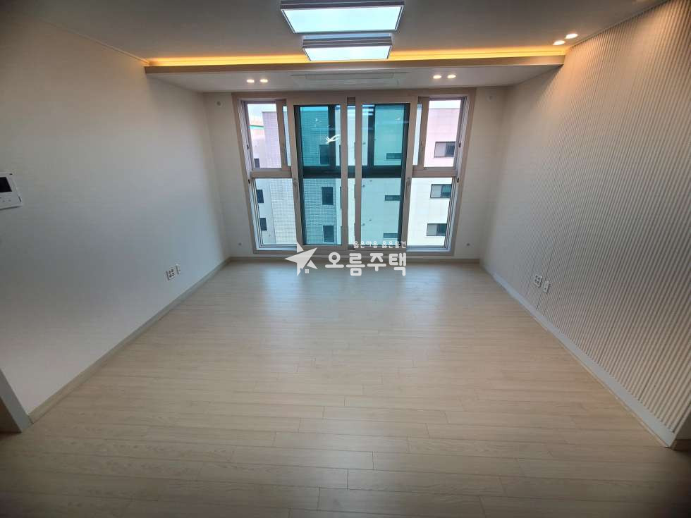 경기 용인수지구 신봉동 신봉동 전세대 남향! 개인정원 or 복층테라스세대 서두르세요! 분양 매물번호 16929 사진 1