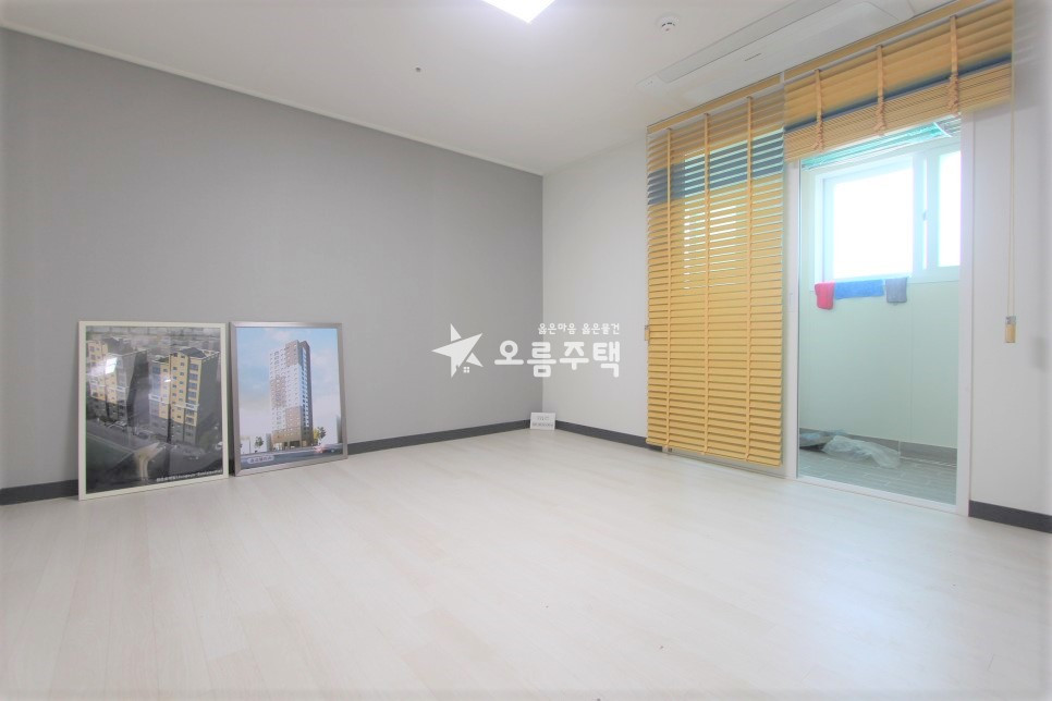경기 고양덕양구 효자동 √ 덕양구 효자동 거실큰집 분양 매물번호 10053 사진 4