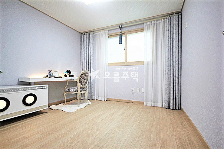 경기 수원팔달구 인계동 수원 3룸 √수납공간가득/정남향배치♬ 분양 매물번호 15281 사진 4