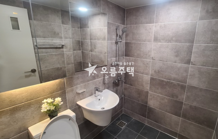 서울 금천구 시흥동 시흥동 깔끔한 인테리어와 최고급 자재사용 2룸 분양 매물번호 15939 사진 3