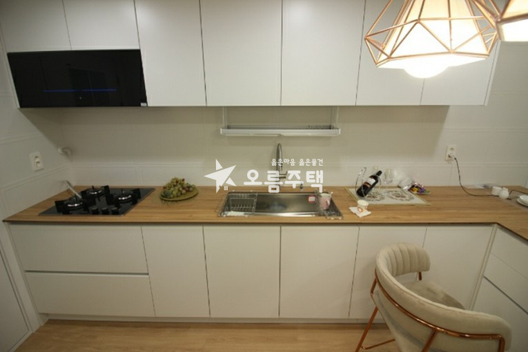 서울 양천구 신정동 신정동 3룸 깔끔한 인테리어+넓은거실 분양 매물번호 16101 사진 2