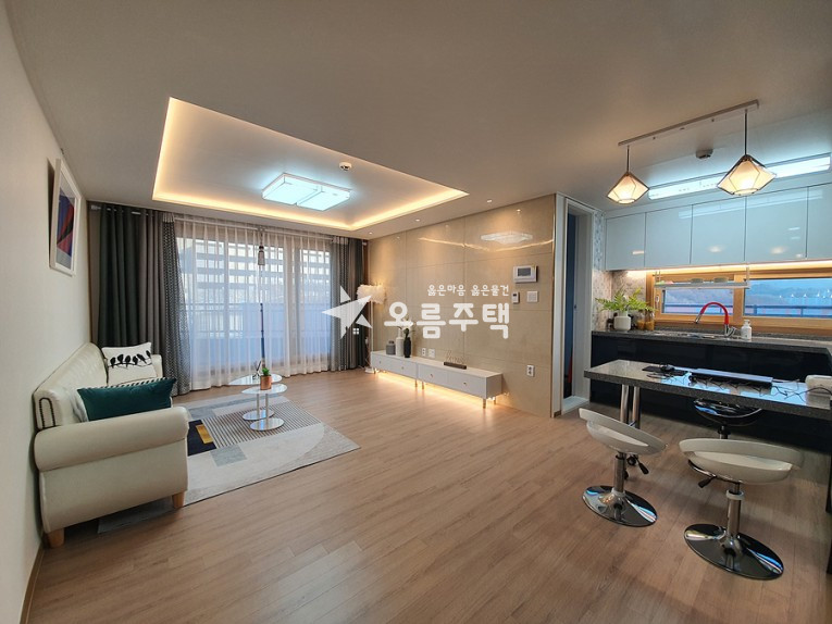 경기 군포시 금정동 군포3룸 ●방3개+욕실2개 분양 매물번호 14980 사진 1