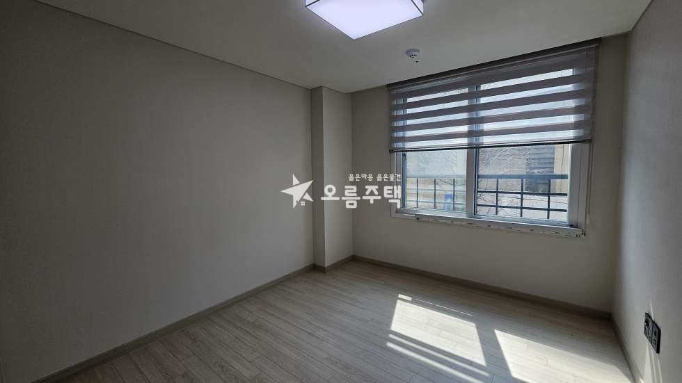 경기 성남중원구 성남동 성남동 더블역세권에 수납공간이 낭낭한 3룸(오피스텔과 주택등기 모두) 분양 매물번호 17015 사진 4