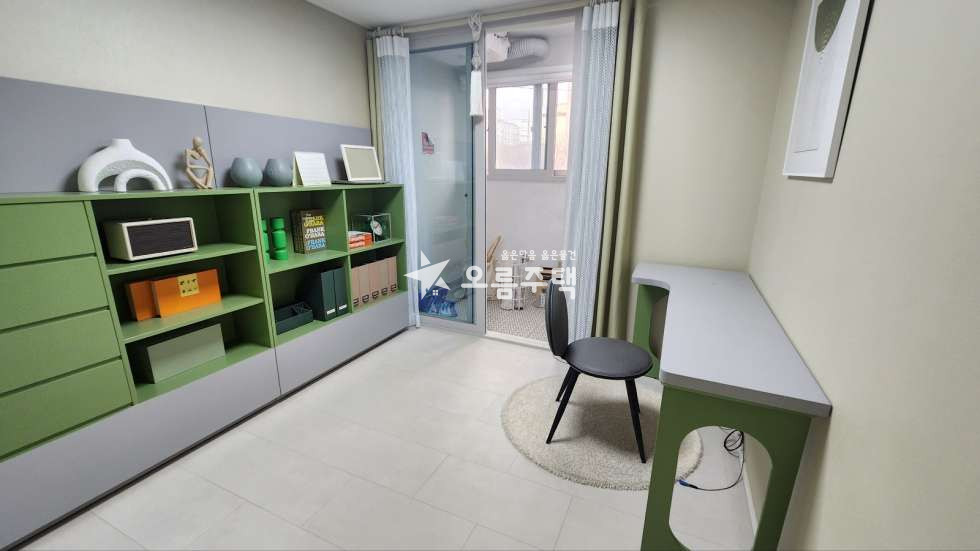 경기 부천오정구 원종동 원종동 수납이 넉넉하고 드레스룸 펜트리까지 신세대 인테리어 3룸 아파트 분양 매물번호 17017 사진 5