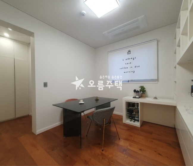 경기 동두천시 보산동 보산동 유럽풍 실내가 돋보이는 4룸 분양 매물번호 17023 사진 4