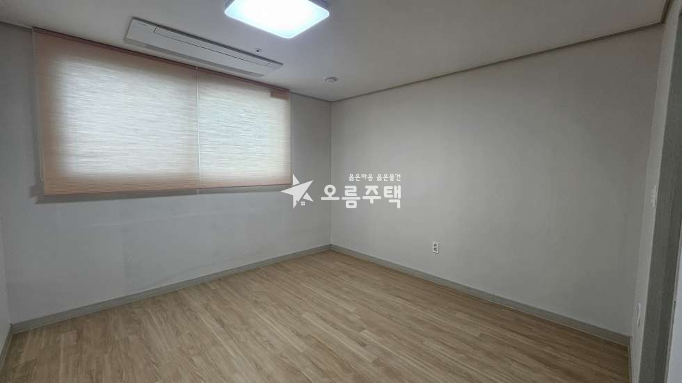 경기 안양만안구 안양동 안양동 아파트와 오피스텔이 함께있는 깔끔한 인테리어 3룸 분양 매물번호 17066 사진 3