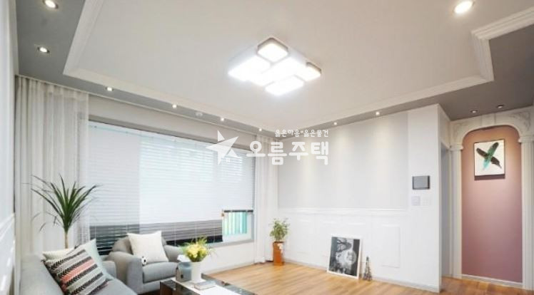 경기 안양동안구 비산동 비산동 3룸 거실옆 통베란다/주방옆다용도실 분양 매물번호 11107 사진 1