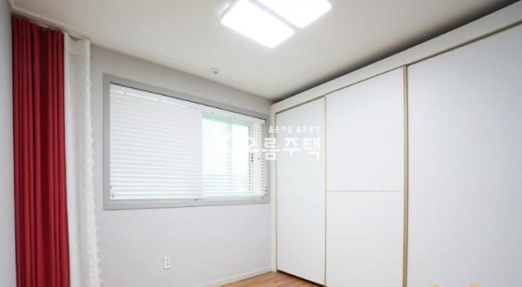 경기 안양동안구 비산동 비산동 3룸 거실옆 통베란다/주방옆다용도실 분양 매물번호 11107 사진 3