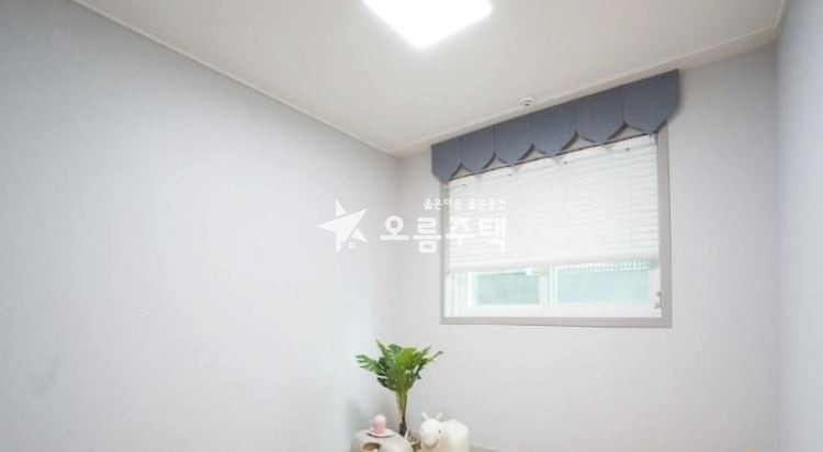 경기 안양동안구 비산동 비산동 3룸 거실옆 통베란다/주방옆다용도실 분양 매물번호 11107 사진 4