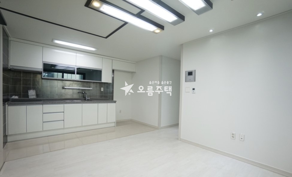 서울 동작구 사당동 사당동 3룸 365일 24시간 언제든 문의 환영 ☎ 분양 매물번호 12889 사진 3