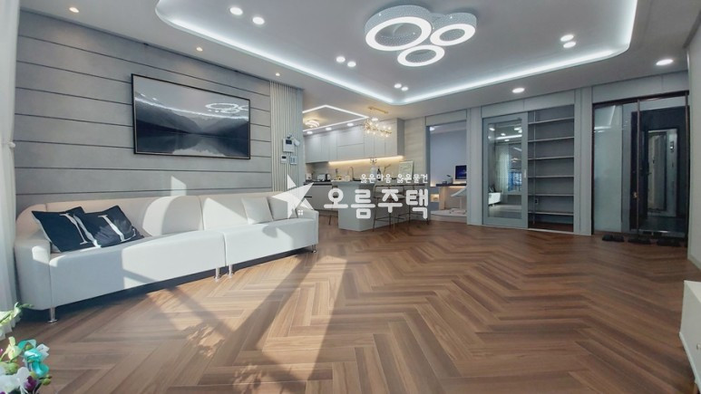 인천 제물포구 송월동1가 송월동 3룸 채광좋고+아파트구조(통풍굿) 분양 매물번호 14348 사진 2