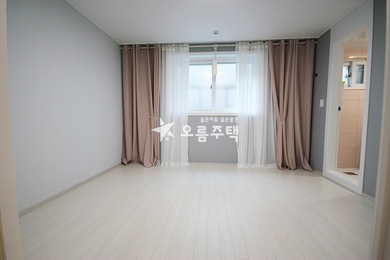 경기 광명시 철산동 철산동 3룸 원하는 날짜에 입주 가능 분양 매물번호 11021 사진 1