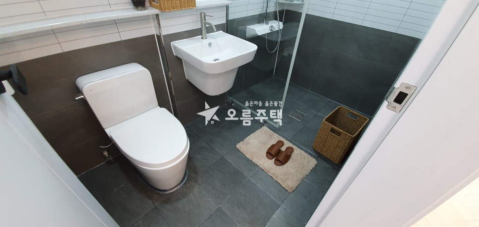 인천 부평구 일신동 일신동 4룸 심플모던디자인/ 동남향 분양 매물번호 13960 사진 5
