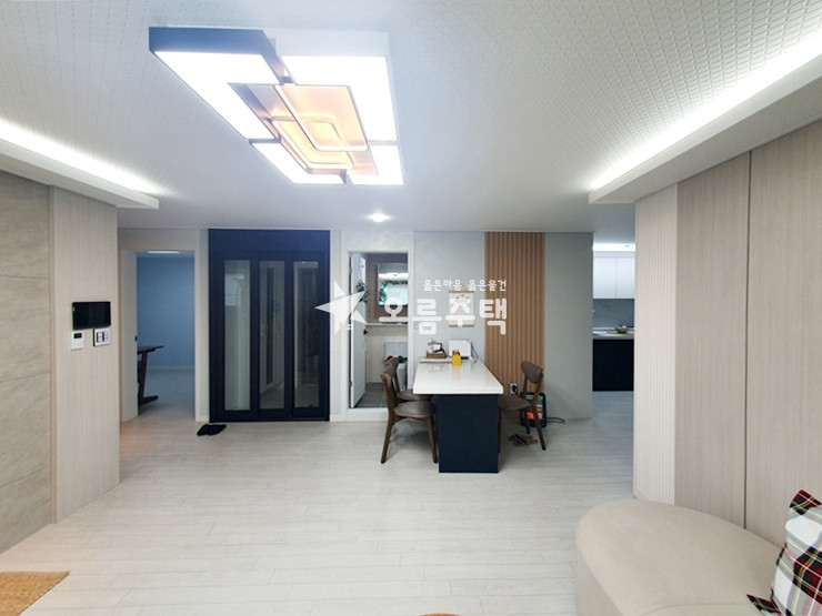 경기 광명시 철산동 철산동 3룸 코너자리 채광굿 조용한 주택가 분양 매물번호 17271 사진 2
