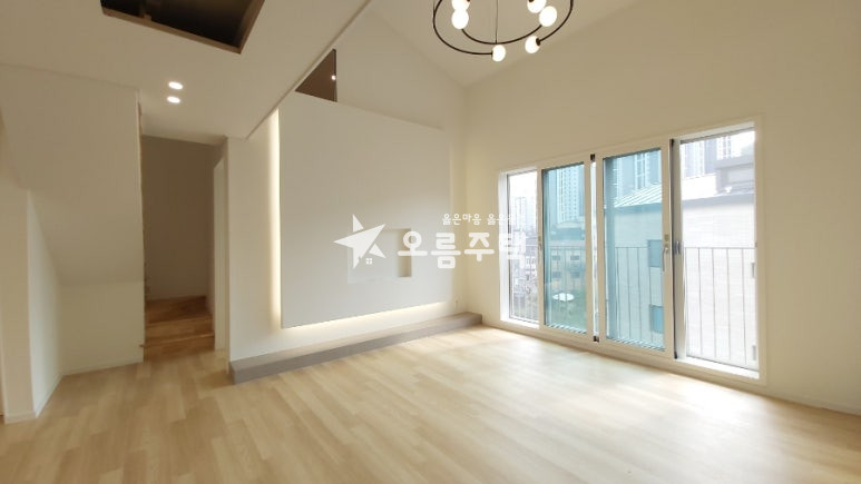 경기 고양덕양구 동산동 동산동 4룸 CCTV/무인택배/주차100% 분양 매물번호 17318 사진 4