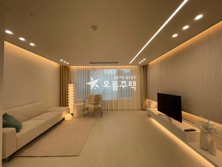 서울 강북구 미아동 강북구 미아동 3룸 완벽한구조 최고급인테리어 분양 매물번호 16632 사진 1