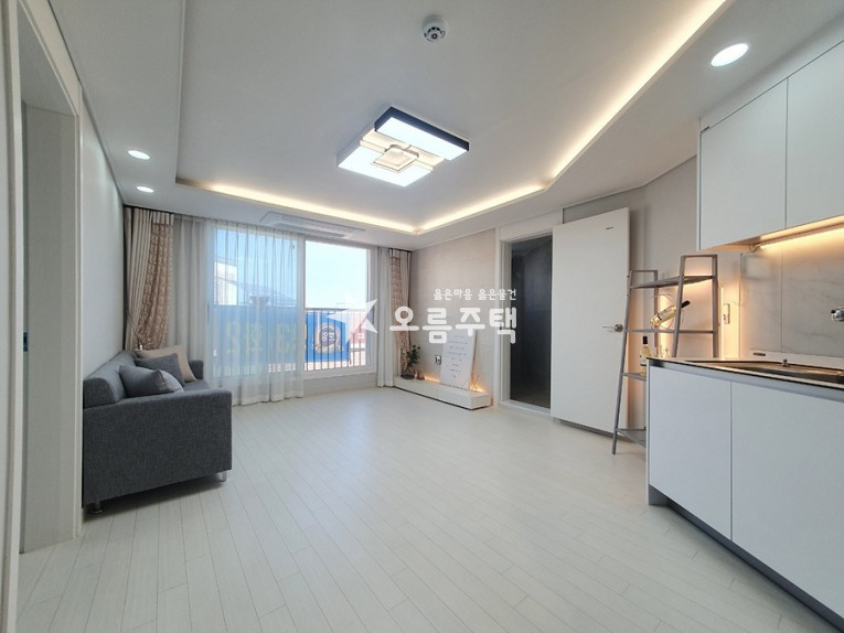 경기 수원권선구 탑동 권선구 탑동 3룸 완벽한 구조 투자 거주 좋은 위치! 분양 매물번호 16424 사진 1