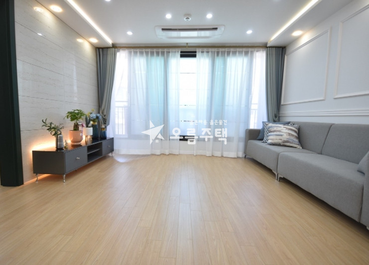 경기 고양일산동구 문봉동 문봉동 3룸 넓은면적/신혼부부추천 ■ 분양 매물번호 17777 사진 1