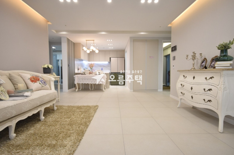경기 고양일산동구 사리현동 사리현동 3룸 넓고 편리 막힘없는 구조 ! 분양 매물번호 17756 사진 2