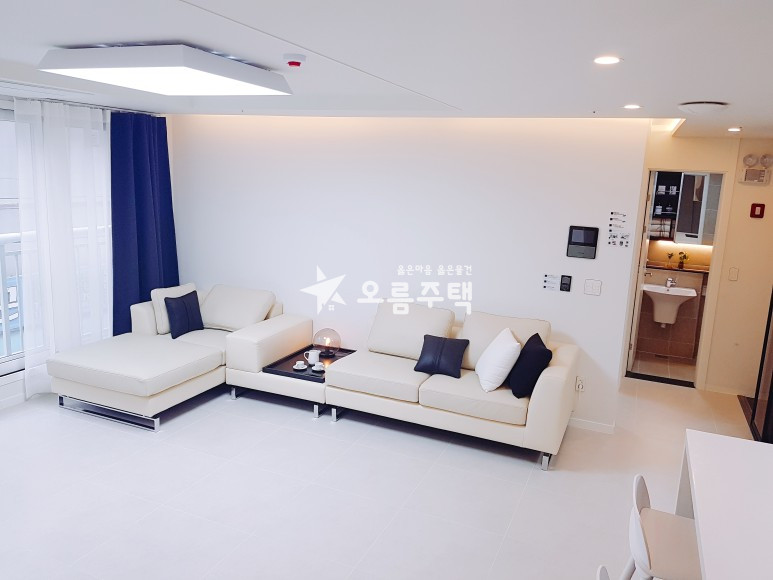 경기 고양일산동구 중산동 중산동 3룸 정남향 / 주차100% 분양 매물번호 17712 사진 2