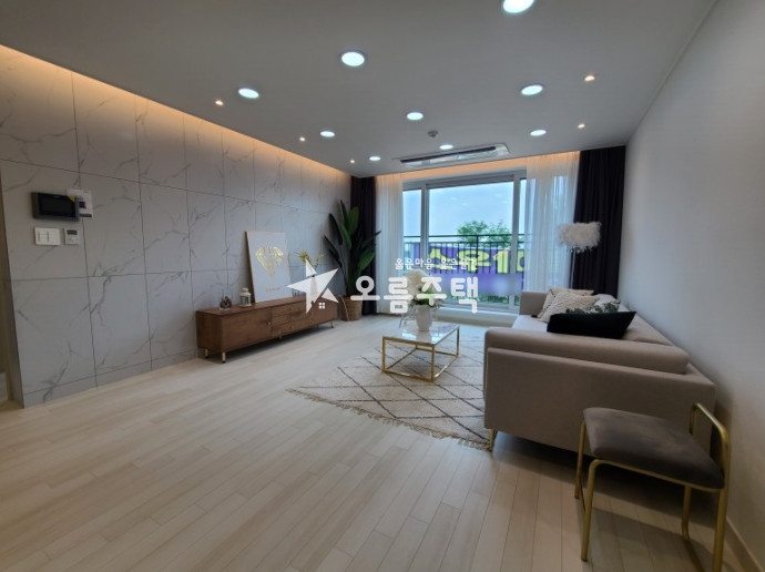 경기 부천소사구 범박동 범박동 3룸 고급지고 세련된 인테리어｜■ 분양 매물번호 11385 사진 1