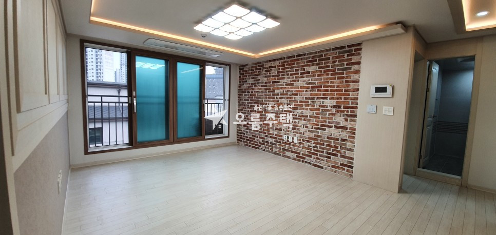 경기 고양일산동구 중산동 중산동 3룸 럭셔리 고급빌라 분양 매물번호 13884 사진 1