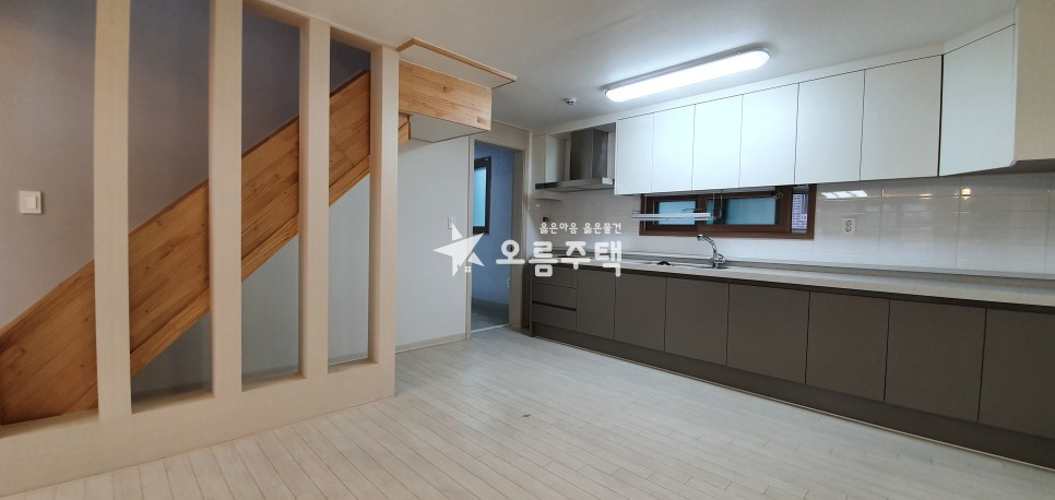 경기 고양일산동구 중산동 중산동 3룸 럭셔리 고급빌라 분양 매물번호 13884 사진 3