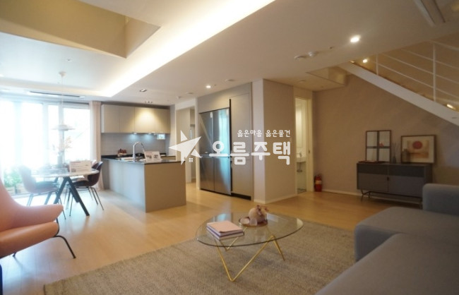 경기 고양일산동구 중산동 중산동 3룸 1:1맞춤설계 24시간상담◈ 분양 매물번호 12952 사진 1