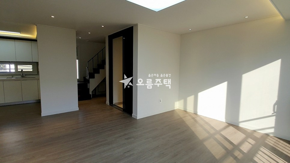 경기 포천시 소흘읍 포천 볕잘드는 3룸 복층 고급 빌라 분양 매물번호 13768 사진 3