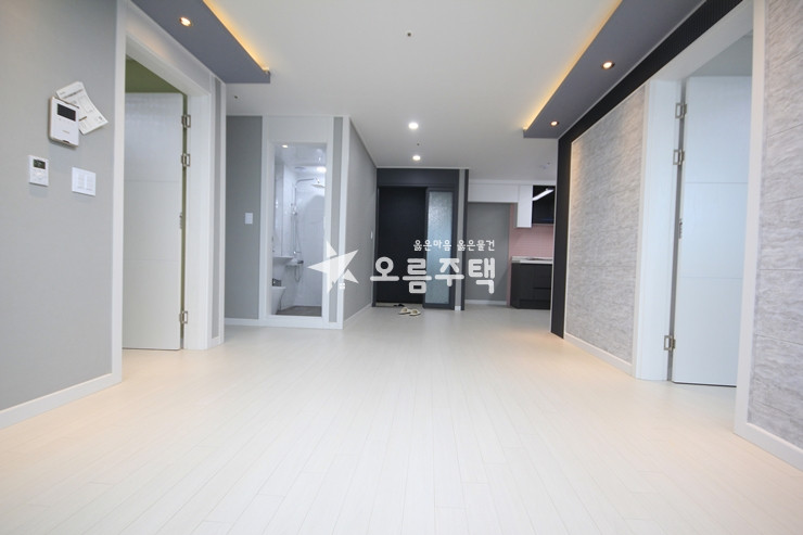경기 포천시 소흘읍 포천3룸 ↘ ﻿세대 남향 햇살가득 분양 매물번호 15538 사진 2