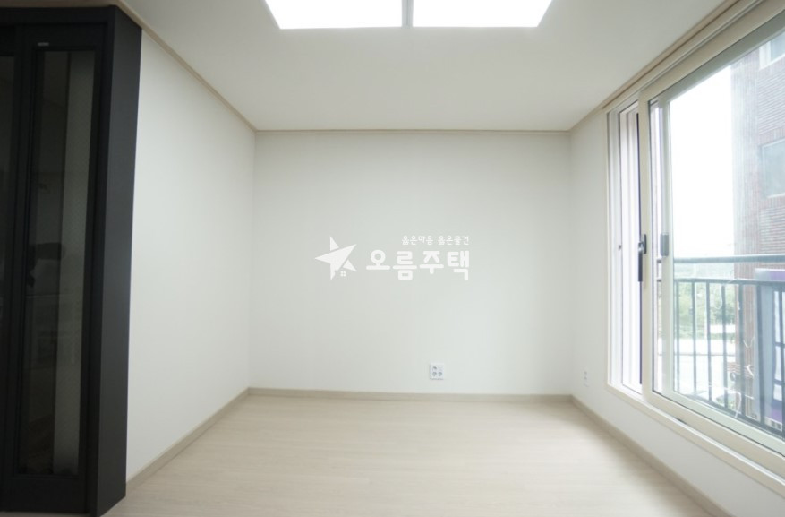 서울 은평구 신사동 신사동 3룸 은평구 전매물 24시간상담 분양 매물번호 13116 사진 2