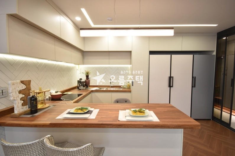 경기 부천소사구 소사본동 소사본동 4룸 아파트형 구조/고층 조망굿 분양 매물번호 11441 사진 2