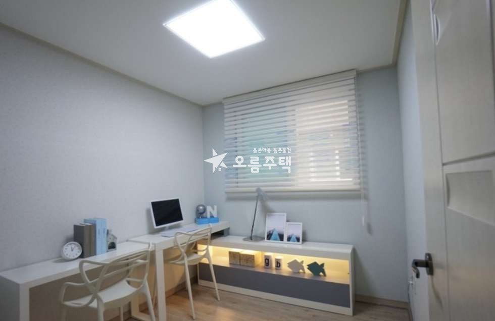 경기 고양덕양구 용두동 용두동 3룸 힘없는 남향 / 로얄층 분양 매물번호 17867 사진 3