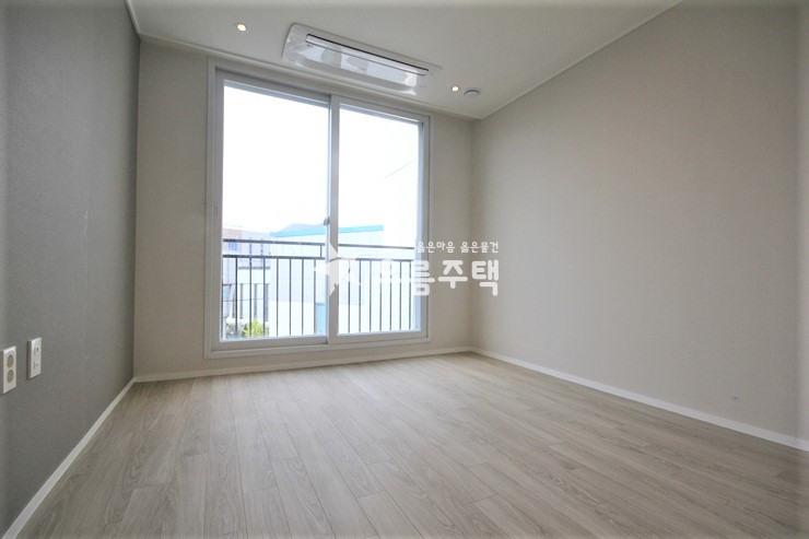 경기 수원권선구 세류동 수원 3룸 막힘없는 코너땅의 남서향의 뷰~ 분양 매물번호 15065 사진 3