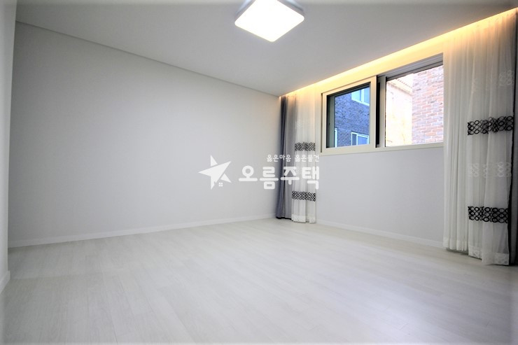 경기 수원장안구 영화동 수원 3룸 ♥ 넓게 잘빠진 정남향 여기 분양 매물번호 15067 사진 4