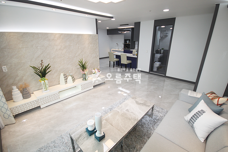 경기 수원팔달구 화서동 수원 3룸 ■초,중,고, 공원및 등산로 인접■ 분양 매물번호 15210 사진 2