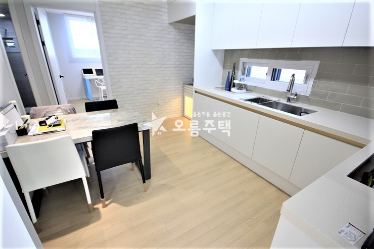 경기 수원장안구 영화동 수원 3룸 ■ 로데오거리,팔달문시장인근 ■ 분양 매물번호 15190 사진 2