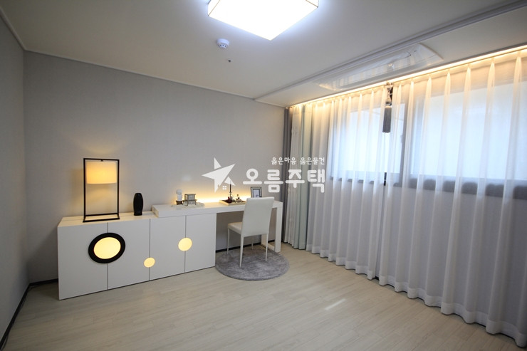 경기 수원권선구 세류동 수원 3룸 ◎답답함 없는 층고 높은 집◎ 분양 매물번호 15058 사진 3