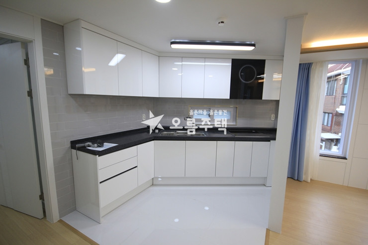 경기 수원권선구 세류동 수원 3룸 ✲1호선 출퇴근 편하게하세요✲ 분양 매물번호 15052 사진 3