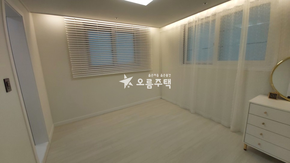 경기 군포시 금정동 금정동 3룸 고품격 럭셔리인테리어 ♥ 분양 매물번호 13369 사진 4