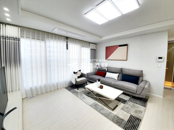 경기 화성효행구 기안동 화성3룸 ♣세련된 고급 인테리어 분양 매물번호 19355 사진 2