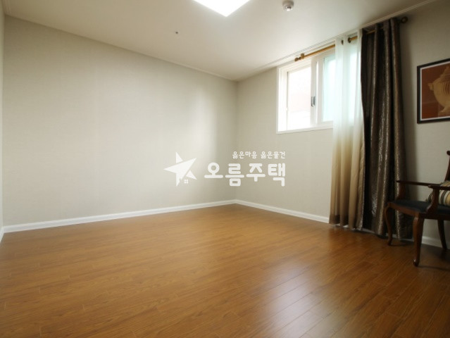 경기 파주시 금릉동 금릉동 3룸 잘빠진 구조/넓은 거실 분양 매물번호 17512 사진 2
