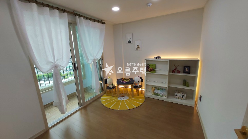 경기 광명시 철산동 철산동 3룸 넓은 거실/큰방3/주차100%◈ 분양 매물번호 12122 사진 5