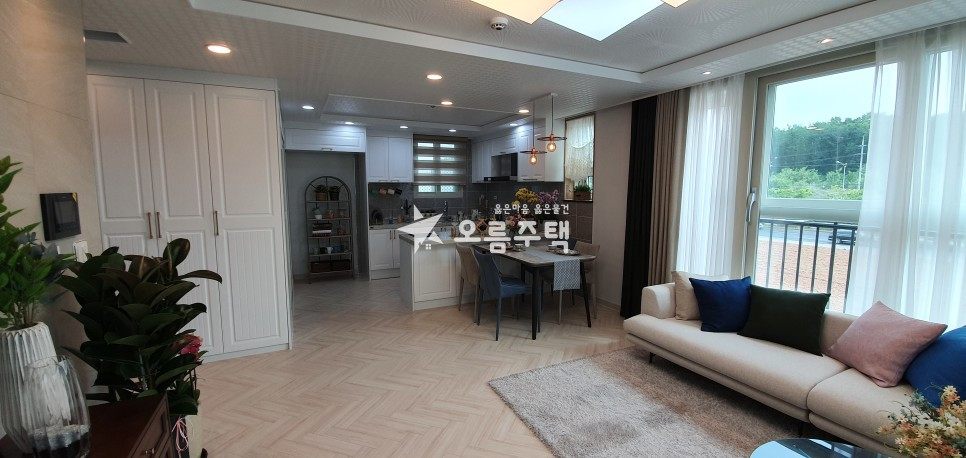 인천 연수구 동춘동 동춘동 3룸 막힘없는 정남향 밝은 채광 분양 매물번호 13870 사진 2
