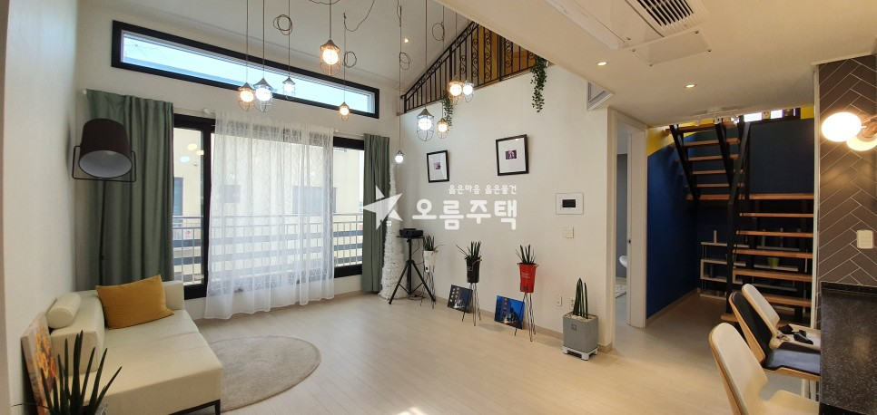경기 고양일산서구 탄현동 탄현 역세권 채광 좋은 3룸 복층 있어요 분양 매물번호 10096 사진 5
