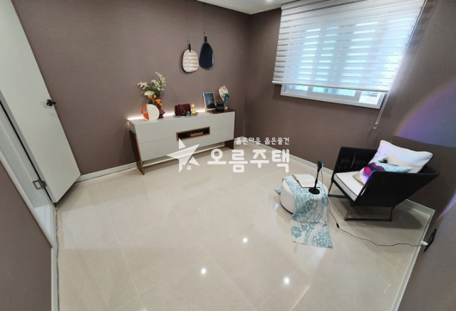 경기 수원권선구 권선동 4인 가족 편리한 생활인프라 3룸 분양 매물번호 14392 사진 2