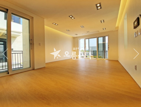 경기 남양주시 화도읍 답내리 화도읍 답내리 넓직한 고급 전원주택 방3화3 분양 매물번호 12379 사진 1