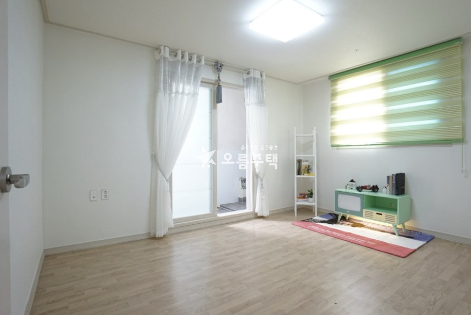 경기 수원권선구 세류동 조용한 주택가 훌륭한 생활인프라 3룸 분양 매물번호 14407 사진 4