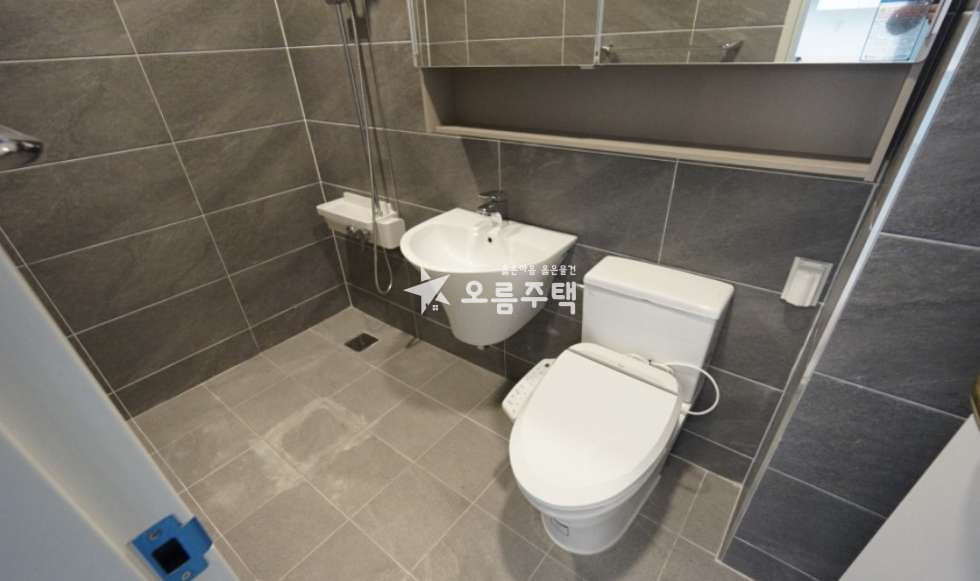 경기 수원권선구 세류동 조용한 주택가 훌륭한 생활인프라 3룸 분양 매물번호 14407 사진 5